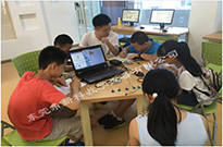 學(xué)校的創(chuàng)客實驗室是什么？