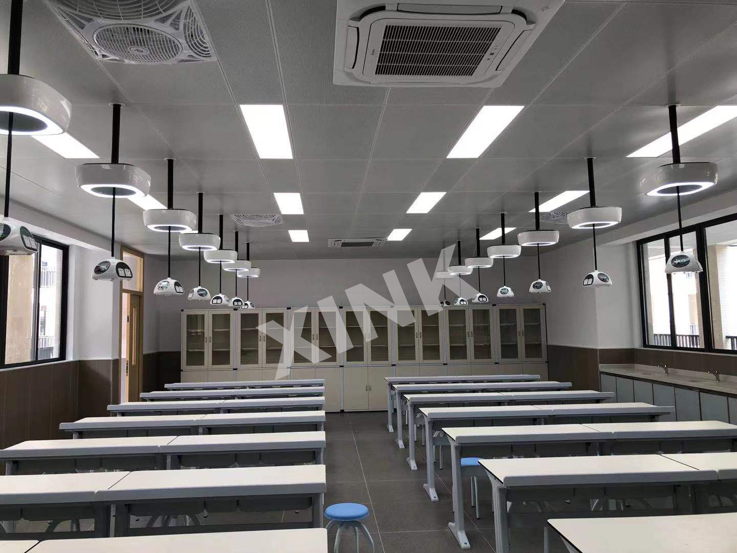 <a href='http://www.ahmjh.cn/' target='1' style='font-size:14px; font-weight:bold; color:#0080ff;'>物理實驗室</a>