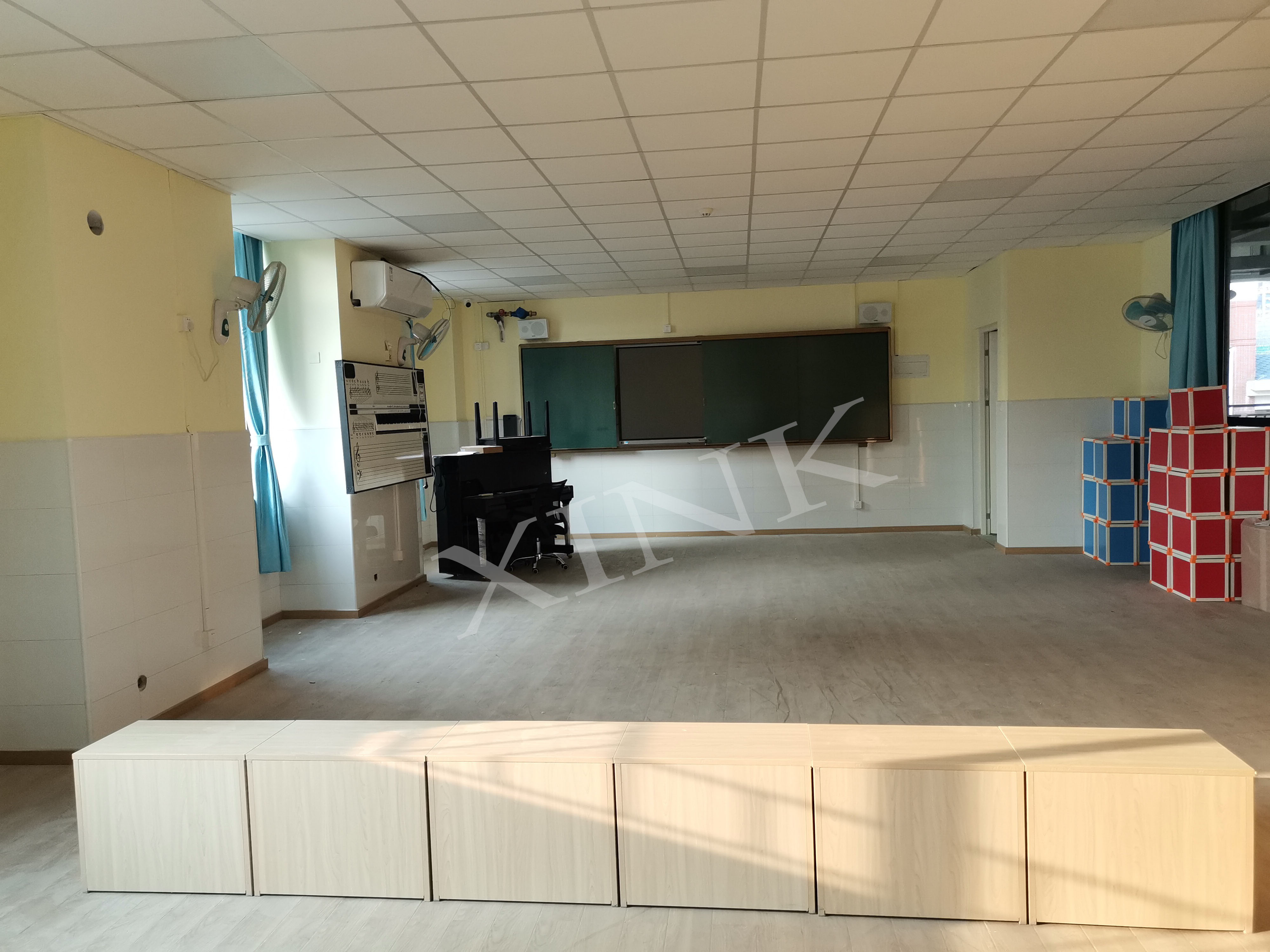 音樂<a href='http://www.ahmjh.cn/chanpin/59-1.html' target='1' style='font-size:18px; font-weight:bold; color:#000000;'>舞蹈室</a>