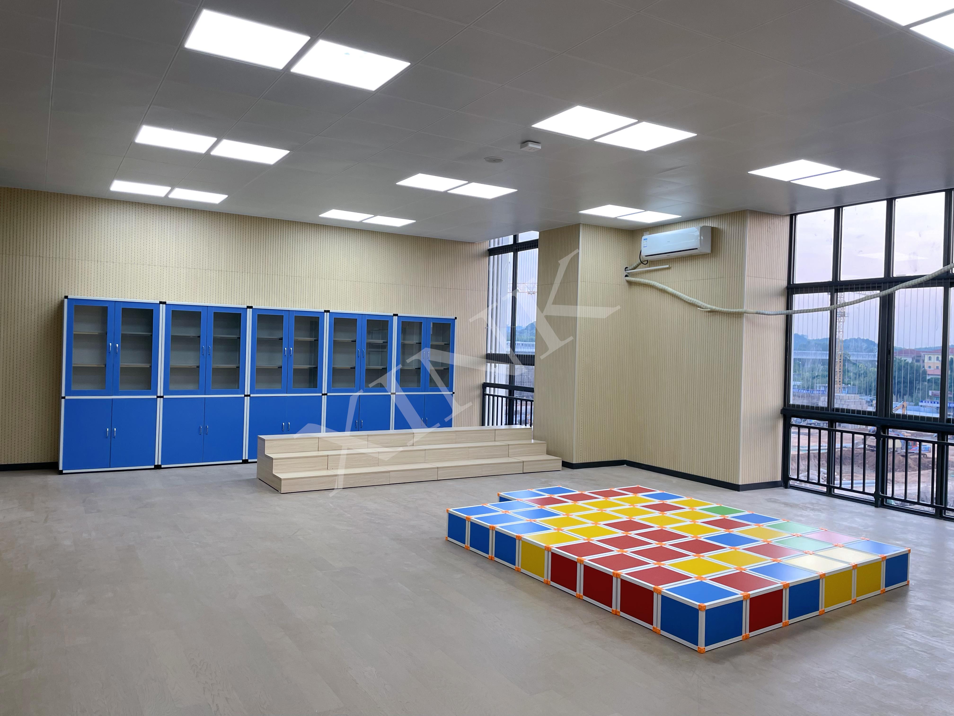 <a href='http://www.ahmjh.cn/chanpin/59-1.html' target='1' style='font-size:18px; font-weight:bold; color:#000000;'>舞蹈室</a>