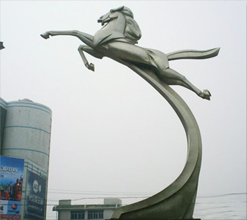 <a href='http://www.ahmjh.cn/products/100-1.html' target='1' style='font-size:18px; font-weight:bold; color:#000000;'>校園雕塑</a>：天馬雕塑