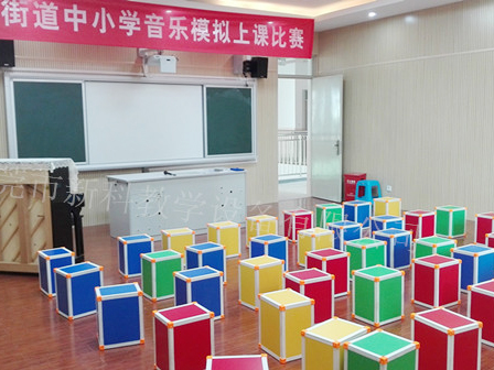 <a href='http://www.ahmjh.cn/chanpin/58-1.html' target='1' style='font-size:18px; font-weight:bold; color:#000000;'>音樂功能室</a>