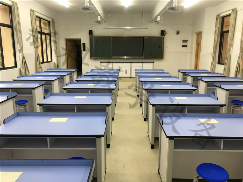 <a href='http://www.ahmjh.cn/' target='1' style='font-size:14px; font-weight:bold; color:#0080ff;'>物理實(shí)驗(yàn)室</a>